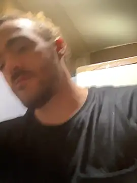 Snapshot of LumpaCoal chatting on November 2025 05:55:02 PM LumpaCoal online show from November 2025 05:55:02 PM