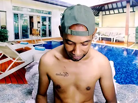 Snapshot of IndianMagicMike chatting on November 2025 05:13:01 PM IndianMagicMike online show from November 2025 05:13:01 PM