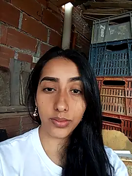 Snapshot of Queen_sofya chatting on October 2025 05:33:02 PM Queen sofya online show from October 2025 05:33:02 PM