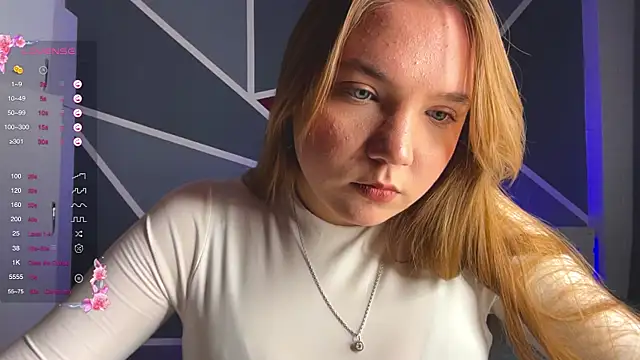 Snapshot of RebeccaEglitis chatting on December 2025 05:10:02 PM RebeccaEglitis online show from December 2025 05:10:02 PM