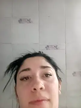 Snapshot of AbbyLewiis chatting on October 2025 11:11:02 AM AbbyLewiis online show from October 2025 11:11:02 AM