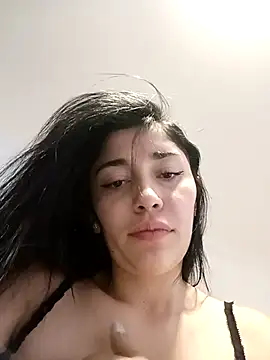 Snapshot of AbbyLewiis chatting on November 2025 01:44:01 PM AbbyLewiis online show from November 2025 01:44:01 PM