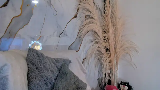 Snapshot of AbbyLewiis chatting on November 2025 10:48:01 AM AbbyLewiis online show from November 2025 10:48:01 AM