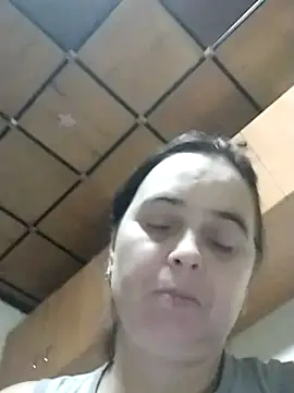 Snapshot of Ella-433 chatting on November 2025 11:37:02 PM Ella-433 online show from November 2025 11:37:02 PM