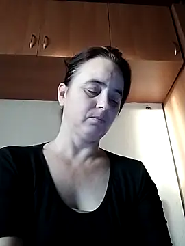 Snapshot of Ella-433 chatting on December 2025 01:48:01 PM Ella-433 online show from December 2025 01:48:01 PM