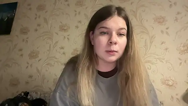 Snapshot of Crave_Elise chatting on October 2025 09:48:02 PM Crave Elise online show from October 2025 09:48:02 PM