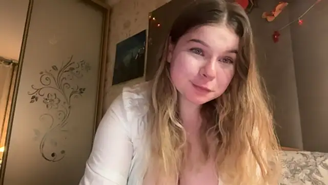 Snapshot of Crave_Elise chatting on November 2025 12:54:01 AM Crave Elise online show from November 2025 12:54:01 AM