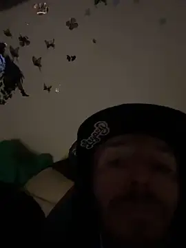 Snapshot of daddysway123 chatting on October 2025 01:03:02 AM daddysway123 online show from October 2025 01:03:02 AM