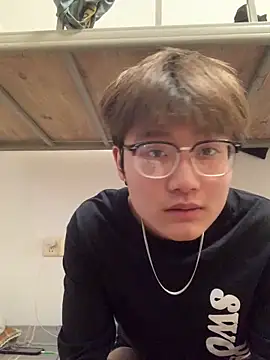 Snapshot of KK-cuteboy chatting on November 2025 10:07:01 AM KK-cuteboy online show from November 2025 10:07:01 AM