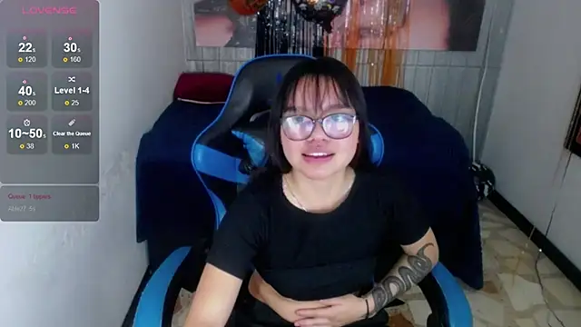 Snapshot of dayo_evans chatting on November 2025 08:54:01 PM dayo evans online show from November 2025 08:54:01 PM