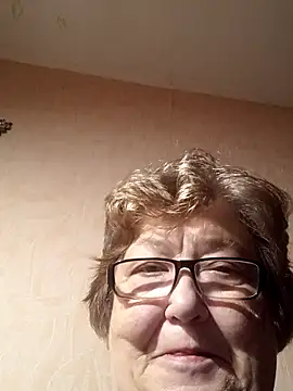 Snapshot of Katherine735 chatting on October 2025 09:50:01 PM Katherine735 online show from October 2025 09:50:01 PM