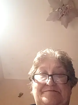 Snapshot of Katherine735 chatting on November 2025 08:52:02 PM Katherine735 online show from November 2025 08:52:02 PM