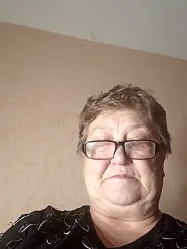 Snapshot of Katherine735 chatting on December 2025 04:34:01 PM Katherine735 online show from December 2025 04:34:01 PM