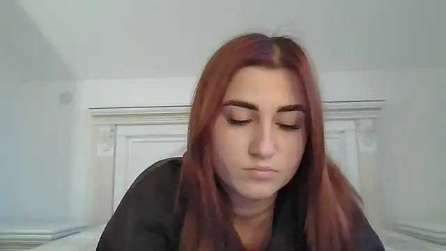 Snapshot of Flower_mary chatting on December 2025 01:04:02 PM Flower mary online show from December 2025 01:04:02 PM