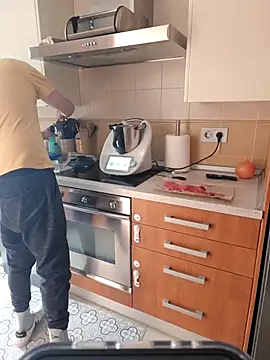 Snapshot of Alex_piloto chatting on November 2025 12:07:01 PM Alex piloto online show from November 2025 12:07:01 PM