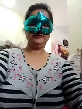 Snapshot of Honey-26 chatting on November 2025 06:38:02 AM Honey-26 online show from November 2025 06:38:02 AM