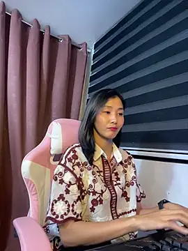 Snapshot of De_amore chatting on November 2025 10:14:01 AM De amore online show from November 2025 10:14:01 AM