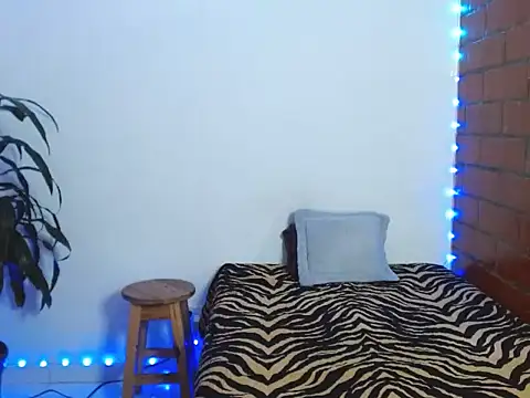 Snapshot of Maax3023 chatting on November 2025 04:53:02 PM Maax3023 online show from November 2025 04:53:02 PM