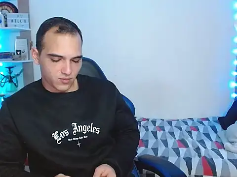 Snapshot of Maax3023 chatting on December 2025 05:29:01 PM Maax3023 online show from December 2025 05:29:01 PM