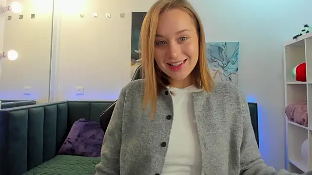 Melissa new22 online show from October 2025 11:52:02 PM