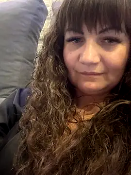 Snapshot of Butterfly8385 chatting on October 2025 09:38:01 PM Butterfly8385 online show from October 2025 09:38:01 PM