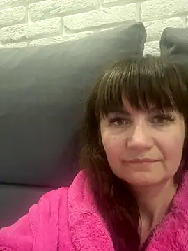 Snapshot of Butterfly8385 chatting on November 2025 07:58:01 PM Butterfly8385 online show from November 2025 07:58:01 PM