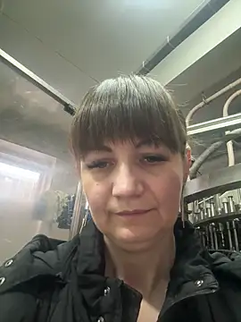 Snapshot of Butterfly8385 chatting on November 2025 01:28:01 PM Butterfly8385 online show from November 2025 01:28:01 PM