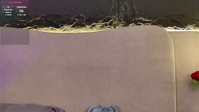 Snapshot of AmyCarammel chatting on November 2025 04:40:02 PM AmyCarammel online show from November 2025 04:40:02 PM