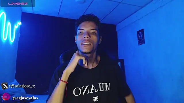 Snapshot of jhojan_foxxx_ chatting on November 2025 08:35:02 PM jhojan foxxx online show from November 2025 08:35:02 PM