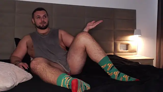 Snapshot of BriannSmith chatting on October 2025 09:38:02 AM BriannSmith online show from October 2025 09:38:02 AM