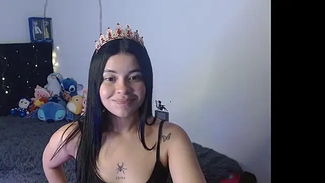 Snapshot of Megan_ve chatting on November 2025 02:11:01 AM Megan ve online show from November 2025 02:11:01 AM