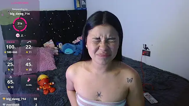 Snapshot of Megan_ve chatting on December 2025 02:19:01 AM Megan ve online show from December 2025 02:19:01 AM