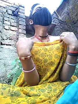 Snapshot of Mehta_seema chatting on November 2025 02:44:01 AM Mehta seema online show from November 2025 02:44:01 AM