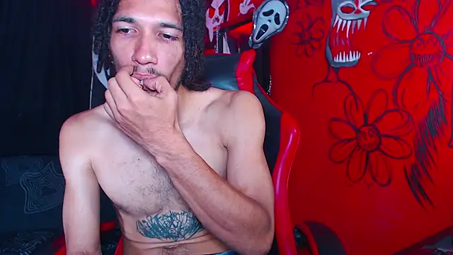 Snapshot of Monsterdominationx chatting on November 2025 01:43:02 PM Monsterdominationx online show from November 2025 01:43:02 PM