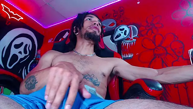 Snapshot of Monsterdominationx chatting on December 2025 01:28:02 PM Monsterdominationx online show from December 2025 01:28:02 PM