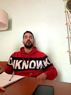 Snapshot of ReDiBastoni90 chatting on November 2025 10:26:02 AM ReDiBastoni90 online show from November 2025 10:26:02 AM