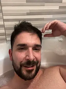 Snapshot of ReDiBastoni90 chatting on November 2025 09:25:01 PM ReDiBastoni90 online show from November 2025 09:25:01 PM