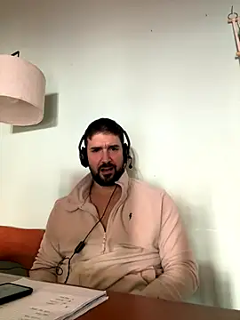 Snapshot of ReDiBastoni90 chatting on November 2025 08:13:02 AM ReDiBastoni90 online show from November 2025 08:13:02 AM