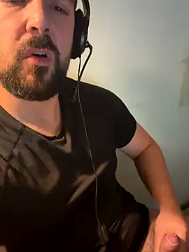 Snapshot of ReDiBastoni90 chatting on December 2025 08:12:01 AM ReDiBastoni90 online show from December 2025 08:12:01 AM