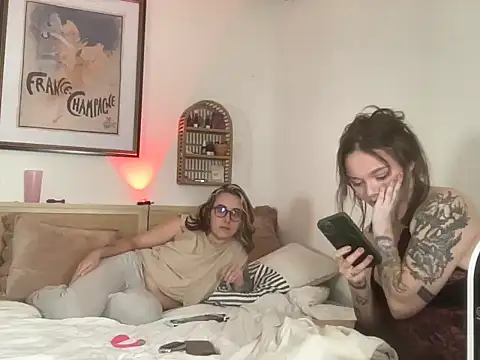 lill daddysgirl online show from November 2025 06:01:01 AM