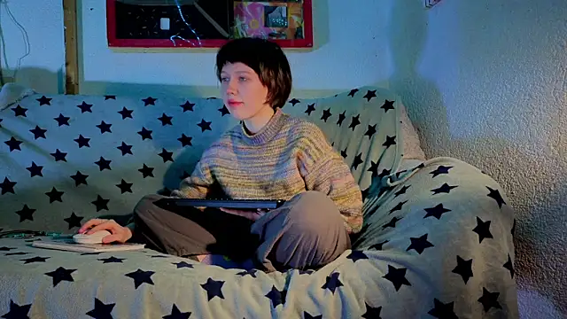 Snapshot of ReincarnatedAngel chatting on October 2025 05:02:02 PM ReincarnatedAngel online show from October 2025 05:02:02 PM