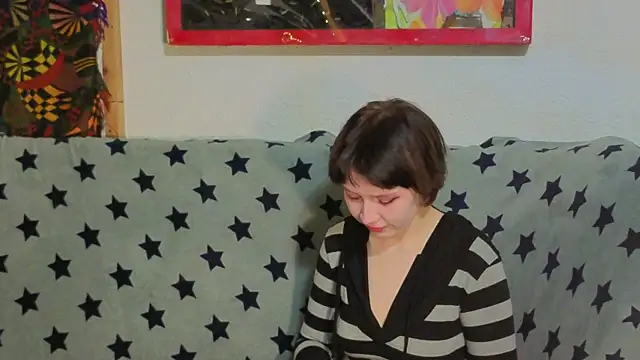 Snapshot of ReincarnatedAngel chatting on October 2025 04:42:02 PM ReincarnatedAngel online show from October 2025 04:42:02 PM