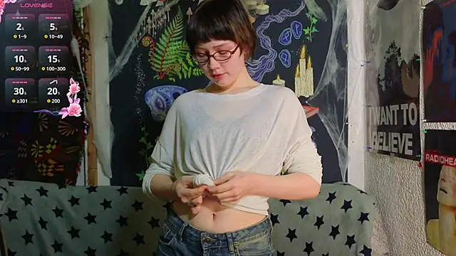 Snapshot of ReincarnatedAngel chatting on November 2025 07:56:02 PM ReincarnatedAngel online show from November 2025 07:56:02 PM