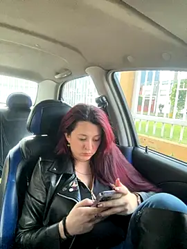 Snapshot of Zoe_fire chatting on October 2025 12:05:02 PM Zoe fire online show from October 2025 12:05:02 PM