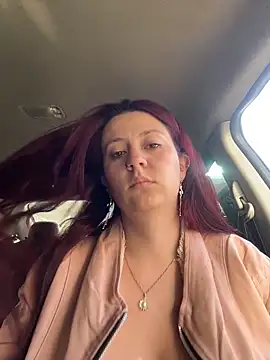 Snapshot of Zoe_fire chatting on November 2025 12:18:01 PM Zoe fire online show from November 2025 12:18:01 PM