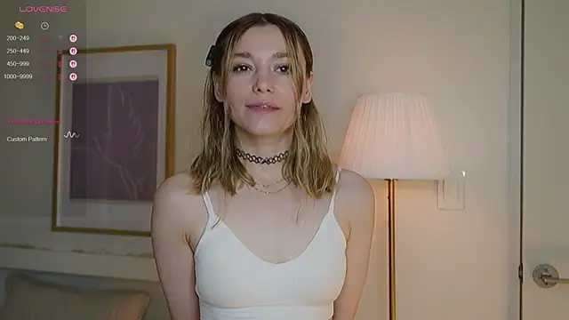 Snapshot of StarryMary chatting on October 2025 09:03:01 PM StarryMary online show from October 2025 09:03:01 PM