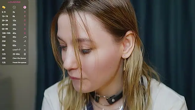 Snapshot of StarryMary chatting on November 2025 09:03:02 PM StarryMary online show from November 2025 09:03:02 PM