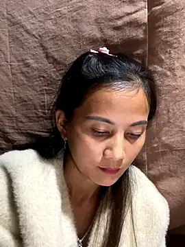 Snapshot of Miss-World00 chatting on November 2025 02:17:01 PM Miss-World00 online show from November 2025 02:17:01 PM