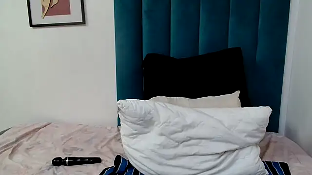 Snapshot of Babyface201 chatting on November 2025 11:05:02 PM Babyface201 online show from November 2025 11:05:02 PM