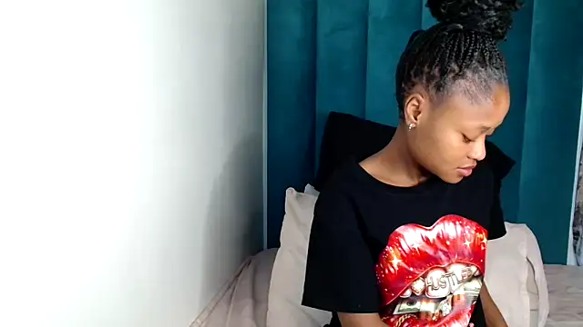 Snapshot of Babyface201 chatting on November 2025 01:06:01 PM Babyface201 online show from November 2025 01:06:01 PM